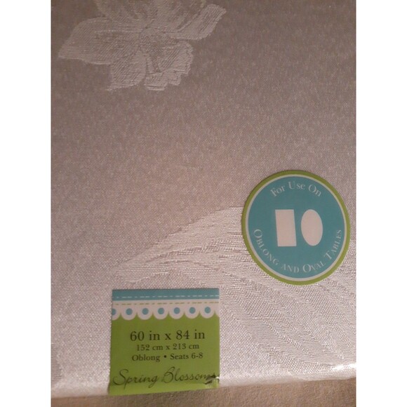 White Tablecloth Spring Blossoms Damask 60”x84” Oblong seats 6-8 sealed pkg new - Picture 3 of 6